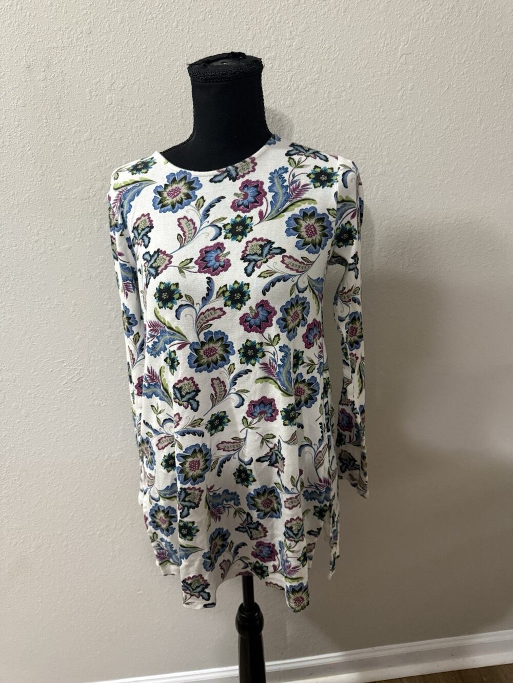 J. Jill XS Perfect Pima Cotton Floral Crewneck Tunic Top Long Sleeve White